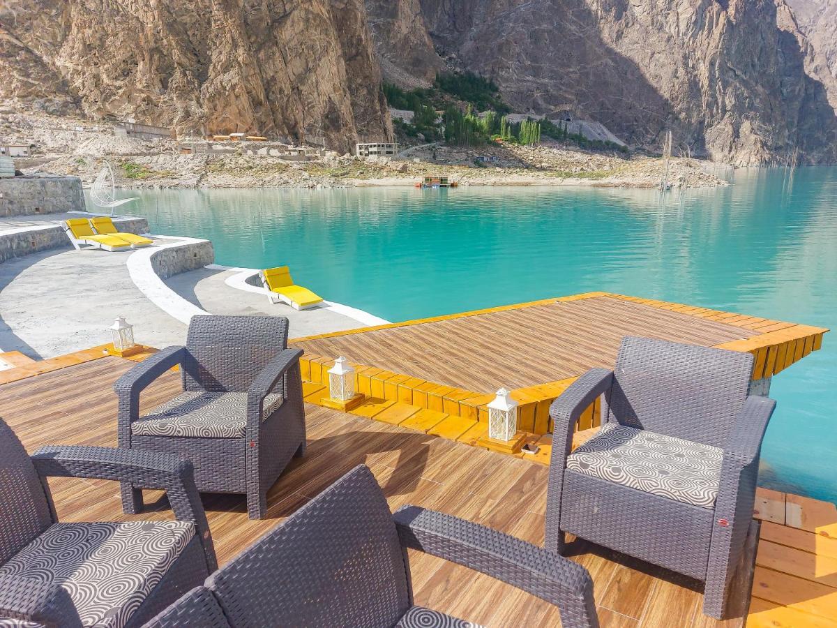 Luxus Hunza Attabad Lake Resort Karimabad  Екстериор снимка